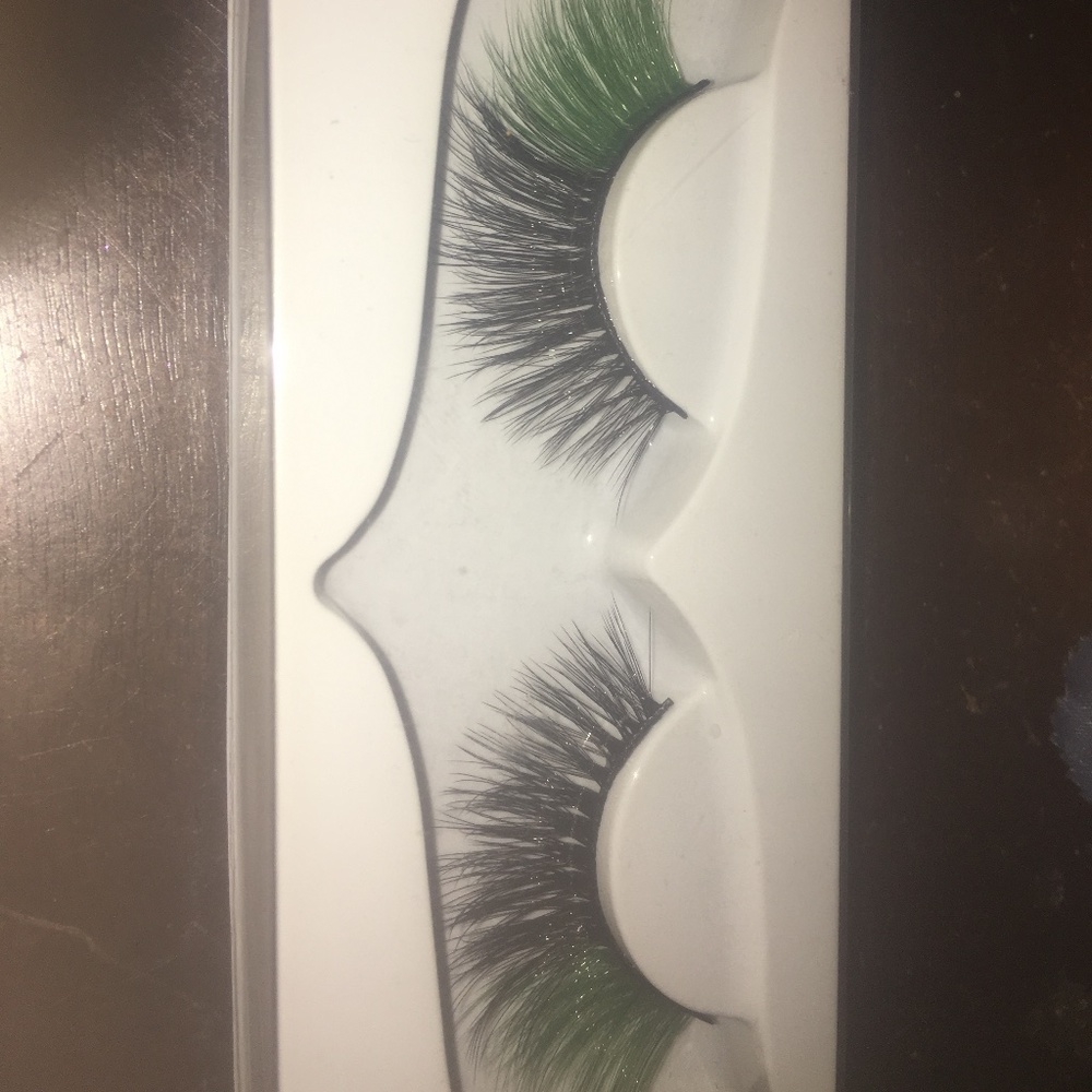Lashes